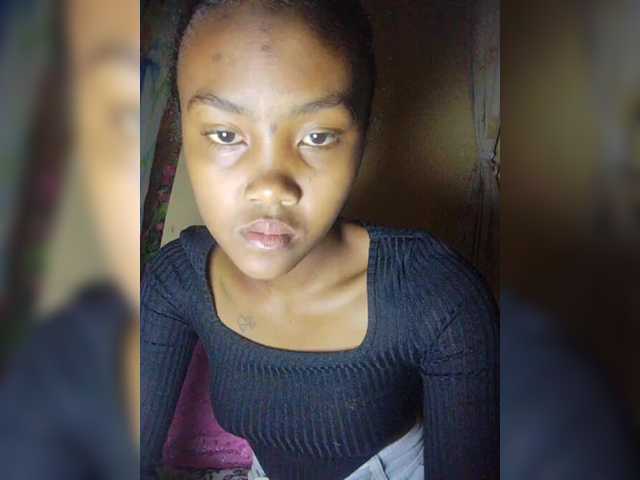 Stella11's BongaCams show and profile