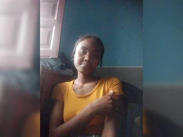 Stella11's BongaCams show and profile