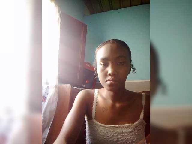 Stella11's BongaCams show and profile