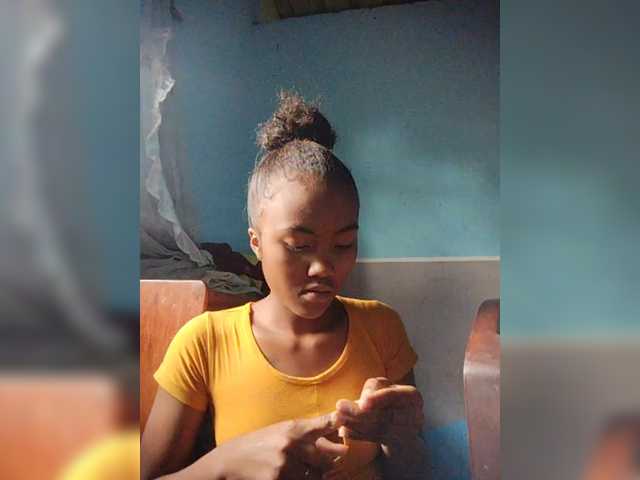 Stella11's BongaCams show and profile