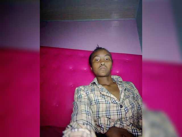 Stella11's BongaCams show and profile