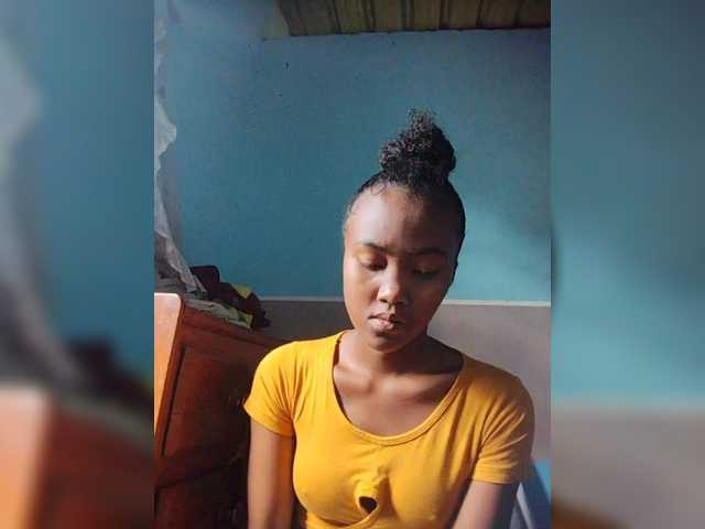 Stella11's BongaCams show and profile