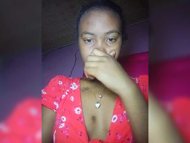 Stella11's BongaCams show and profile