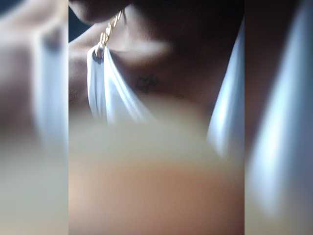 Stella11's BongaCams show and profile