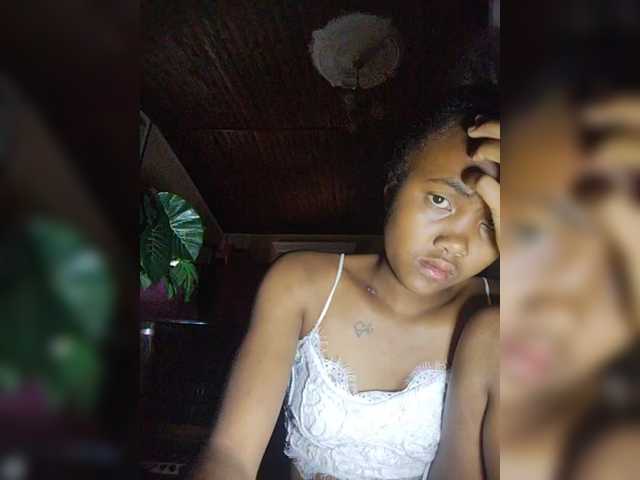 Stella11's BongaCams show and profile