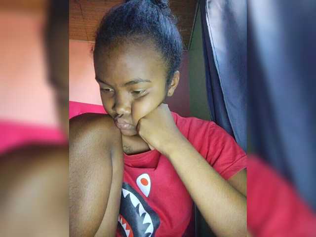 Stella11's BongaCams show and profile