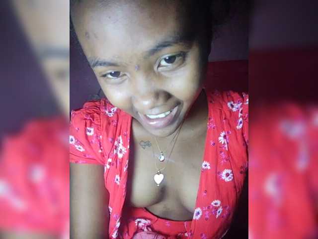 Stella11's BongaCams show and profile