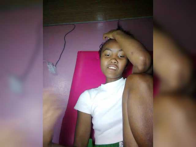 Stella11's BongaCams show and profile