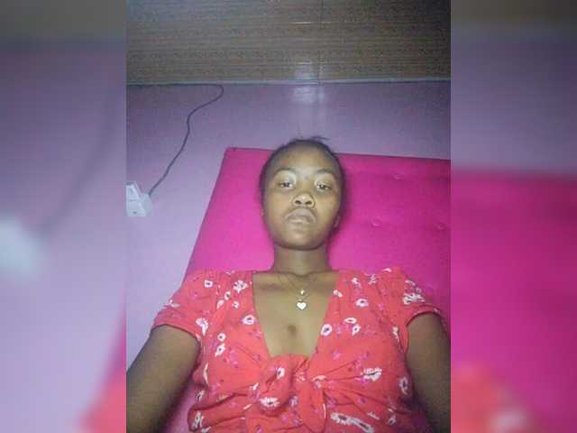 Stella11's BongaCams show and profile