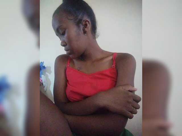 Stella11's BongaCams show and profile