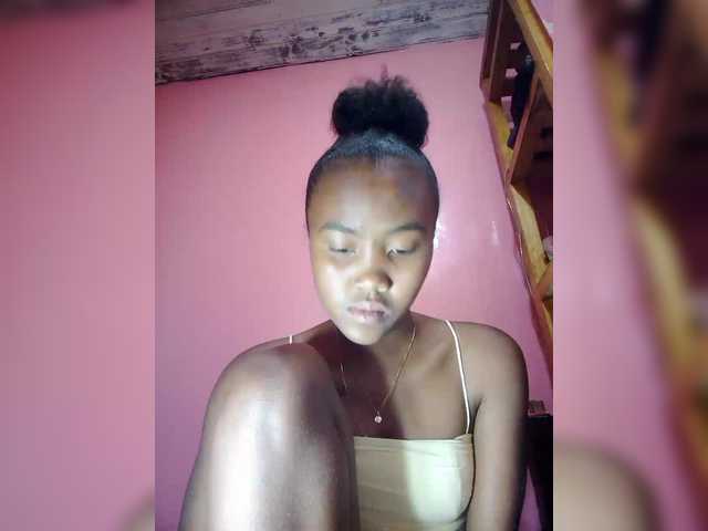 Stella11's BongaCams show and profile