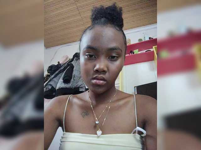 Stella11 Live Cam on BongaCams