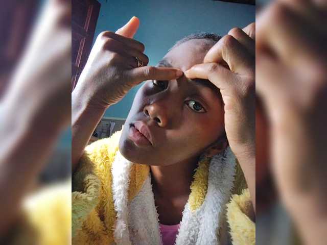 Stella11's BongaCams show and profile