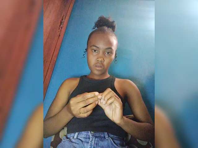 Stella11's BongaCams show and profile