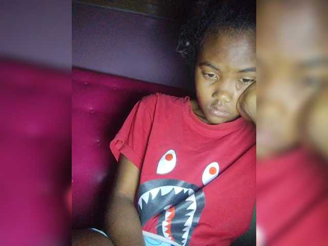 Stella11's BongaCams show and profile