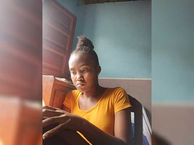 Stella11's BongaCams show and profile