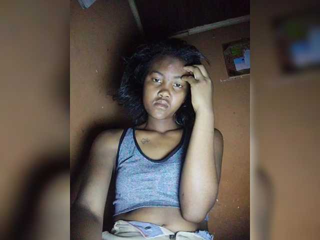 Stella11's BongaCams show and profile