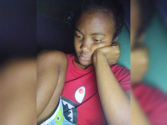 Stella11's BongaCams show and profile