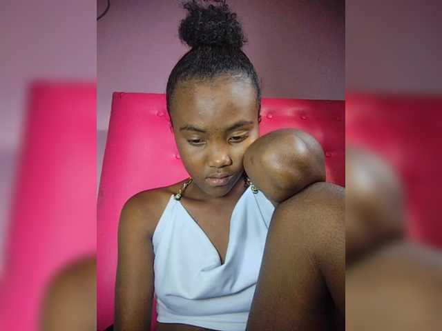 Stella11 Live Cam on BongaCams