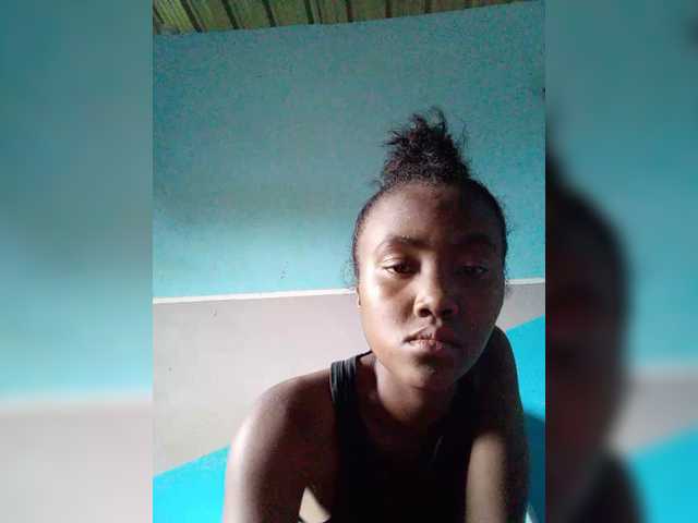 Stella11's BongaCams show and profile