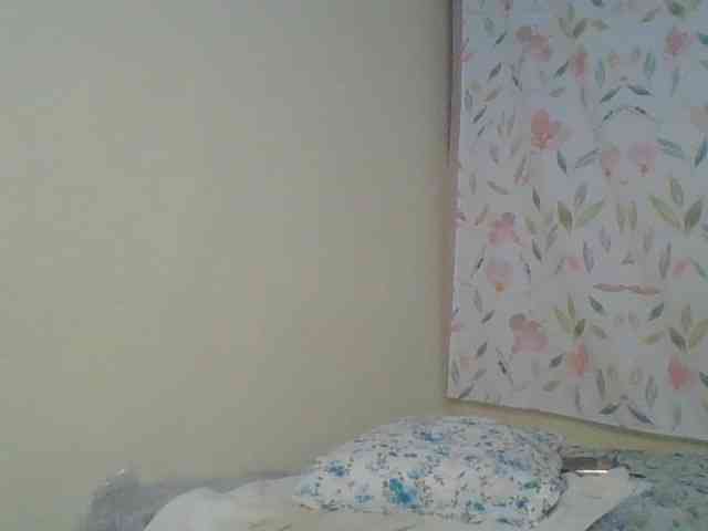 Bigbootydimples webcam