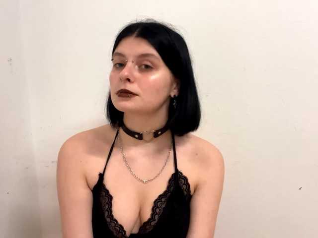 HyonStrausberg's BongaCams show and profile