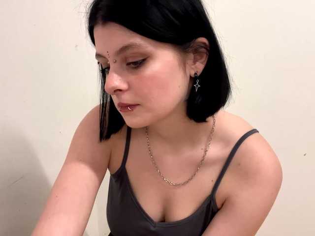 HyonStrausberg's BongaCams show and profile