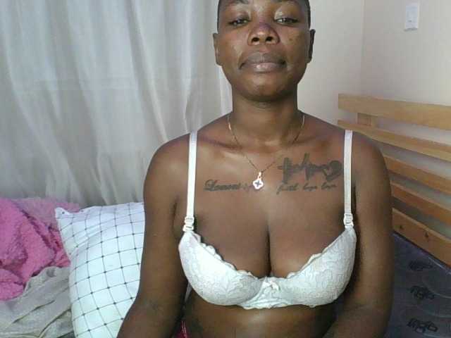 Spicyebony's BongaCams show and profile