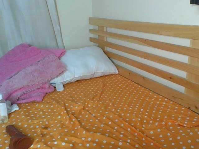 Spicyebony's BongaCams show and profile