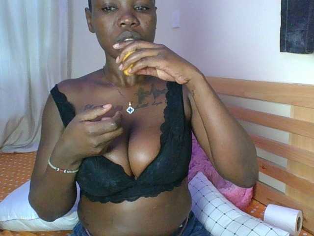 Spicyebony's BongaCams show and profile