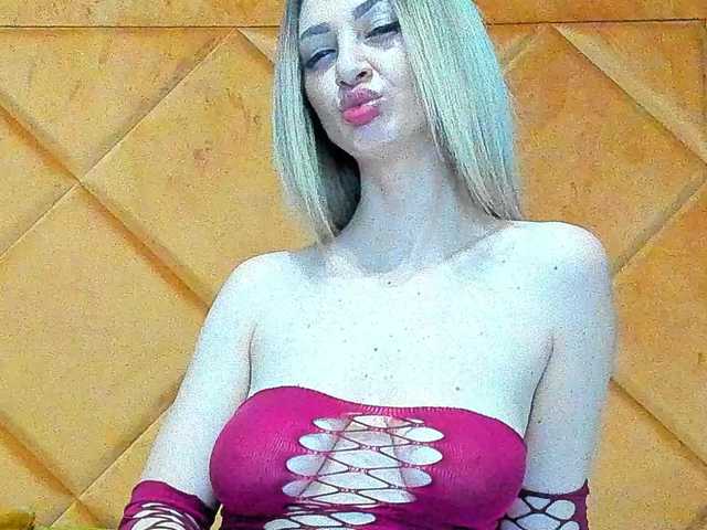 PatriciaStorm's BongaCams show and profile