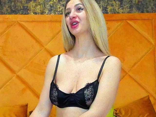 PatriciaStorm's BongaCams show and profile