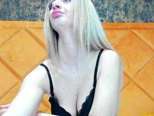 PatriciaStorm's BongaCams show and profile