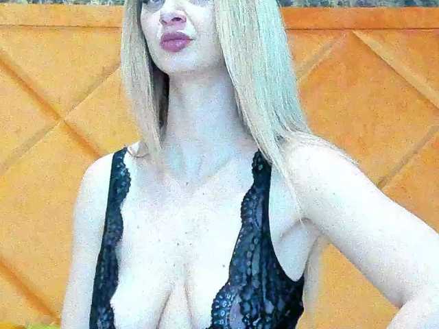 PatriciaStorm — naked show xx