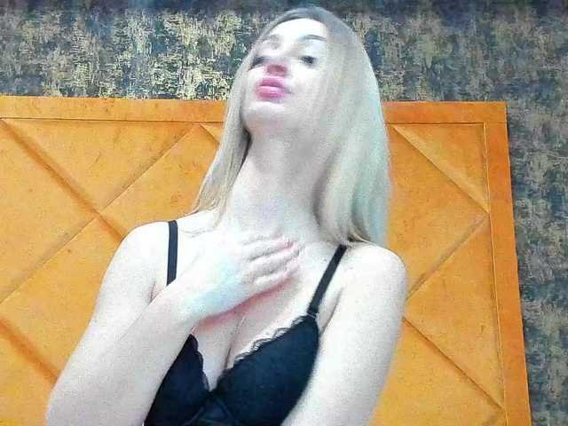 PatriciaStorm's BongaCams show and profile