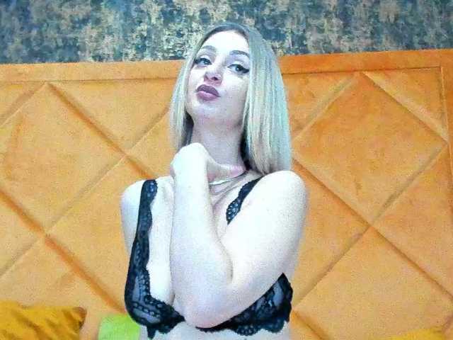 PatriciaStorm's BongaCams show and profile