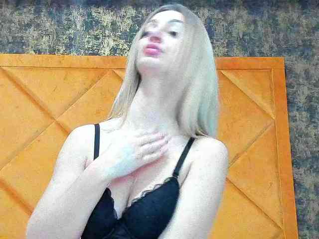 PatriciaStorm webcam