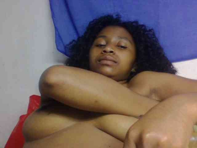 Cchantela Live Webcam on BongaCams