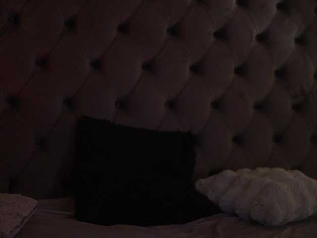 CallieDoll's BongaCams show and profile