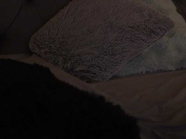 CallieDoll's BongaCams show and profile