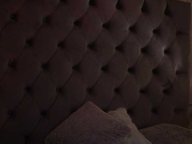 CallieDoll's BongaCams show and profile