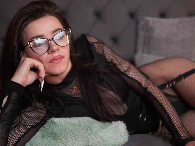 CallieDoll Live Webcam on BongaCams