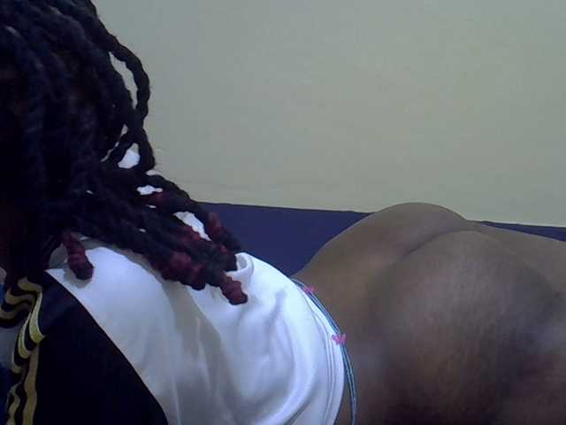 Missjade25's BongaCams show and profile