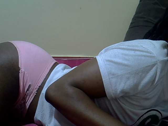 Missjade25's BongaCams show and profile