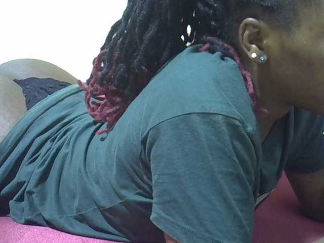 Missjade25's BongaCams show and profile