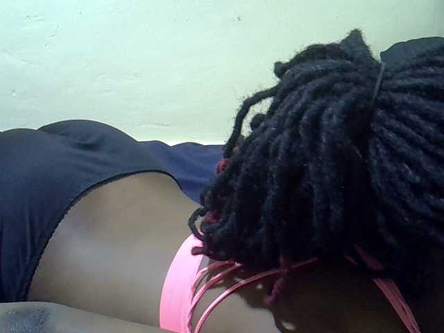 Missjade25's BongaCams show and profile