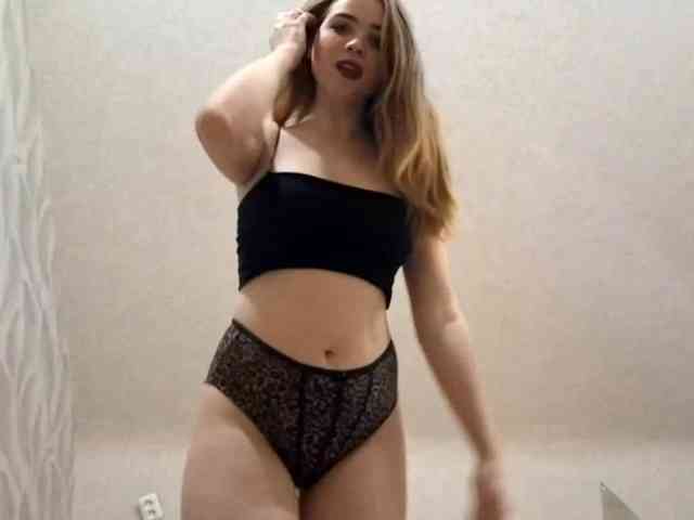 FidelaStickford webcam