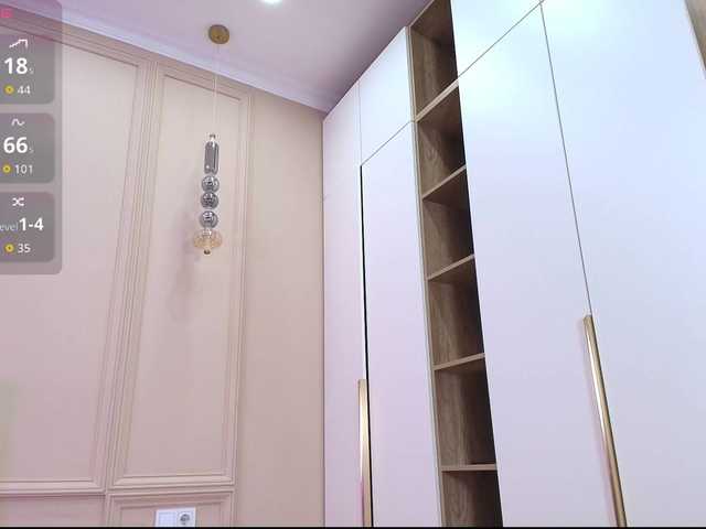 laumalove's BongaCams show and profile