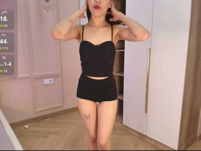 laumalove's BongaCams show and profile