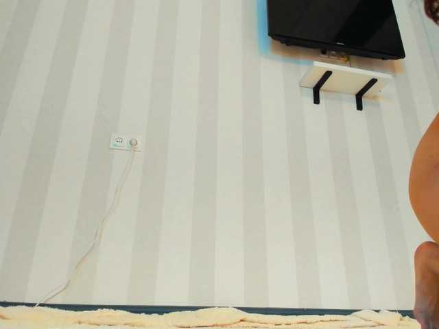 laumalove's BongaCams show and profile